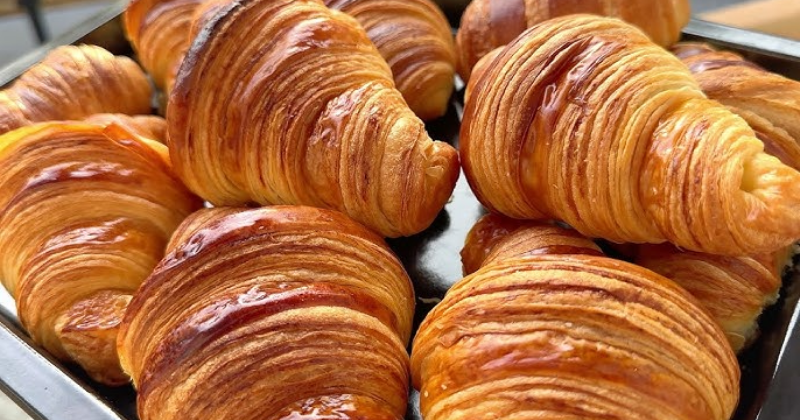 croissant beurre Viennoiseries